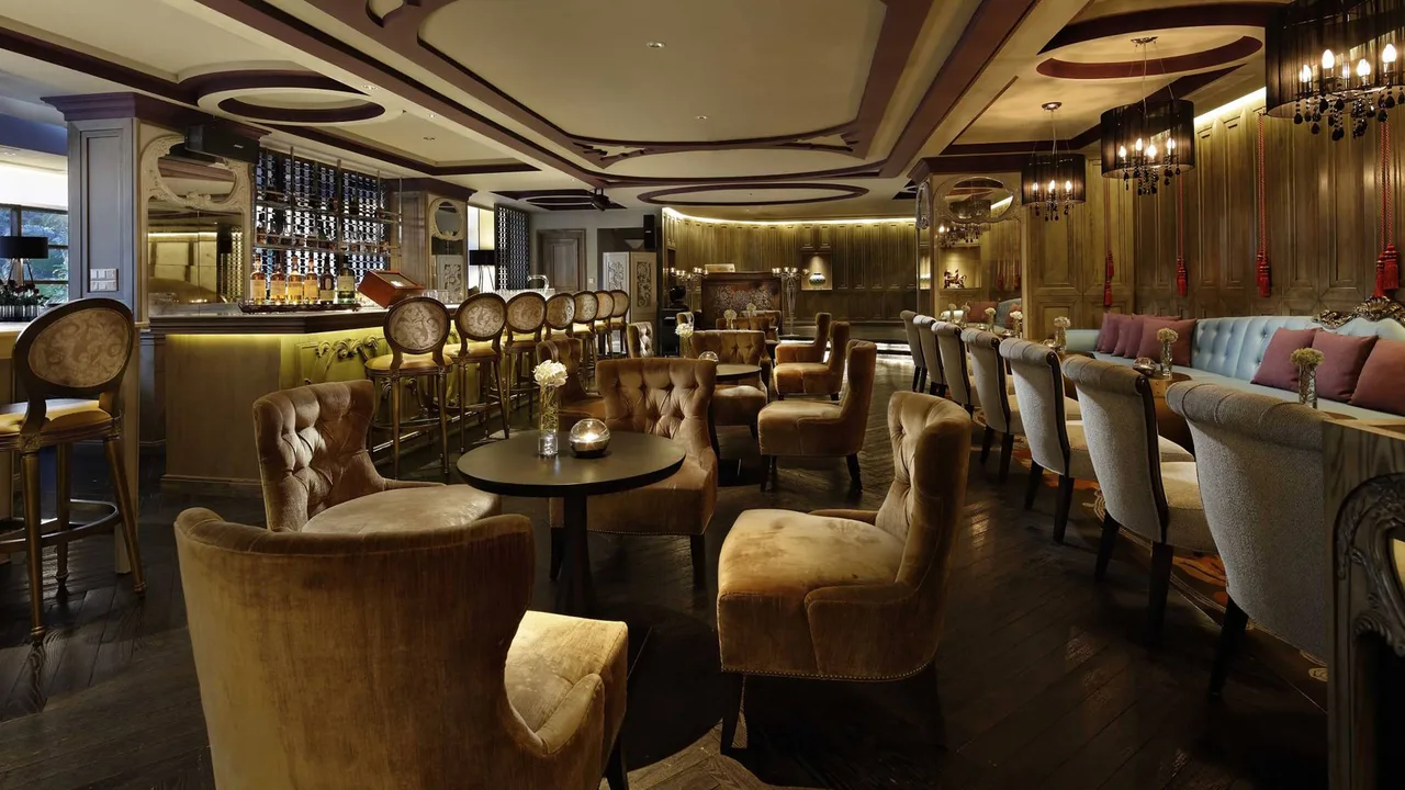boudoir lounge