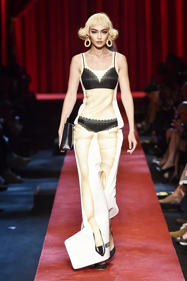 Lạ lẫm cùng búp bê Gigi Hadid và Bella Hadid ELLE VN