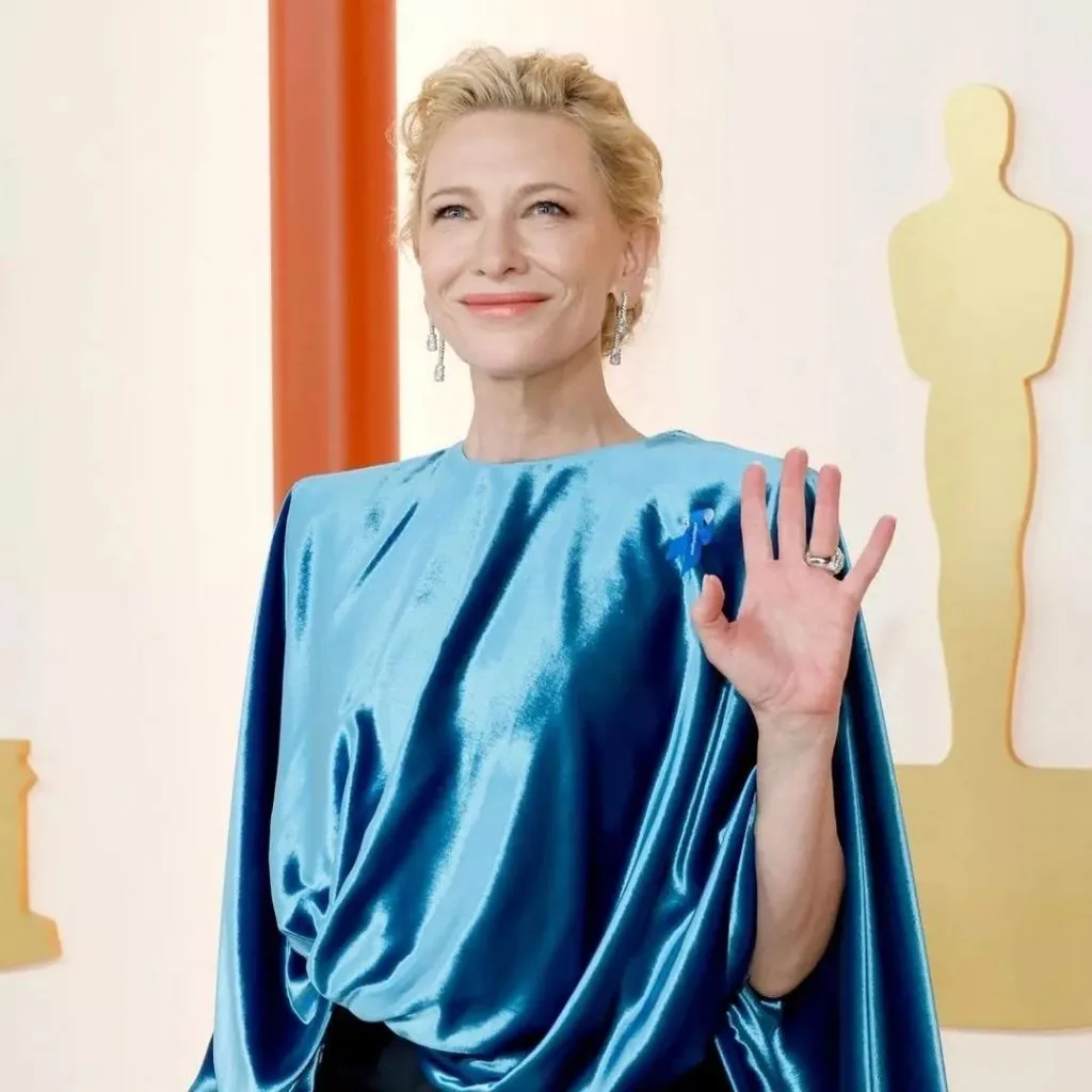 Cate Blanchett thường xuất hiện với kiểu trang điểm tông Nude. Cate Blanchett thường xuất hiện với kiểu trang điểm tông Nude.