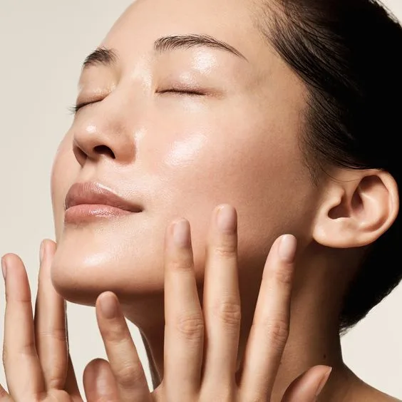 Những lưu ý khi sử dụng tinh dầu đinh hương. Những lưu ý khi sử dụng tinh dầu đinh hương.