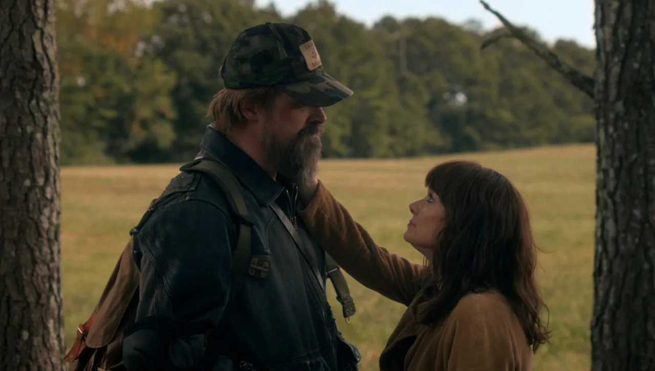 Stranger things season 5 Joyce and Hopper