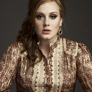 Ca sĩ Adele khi nào mới trở lại?