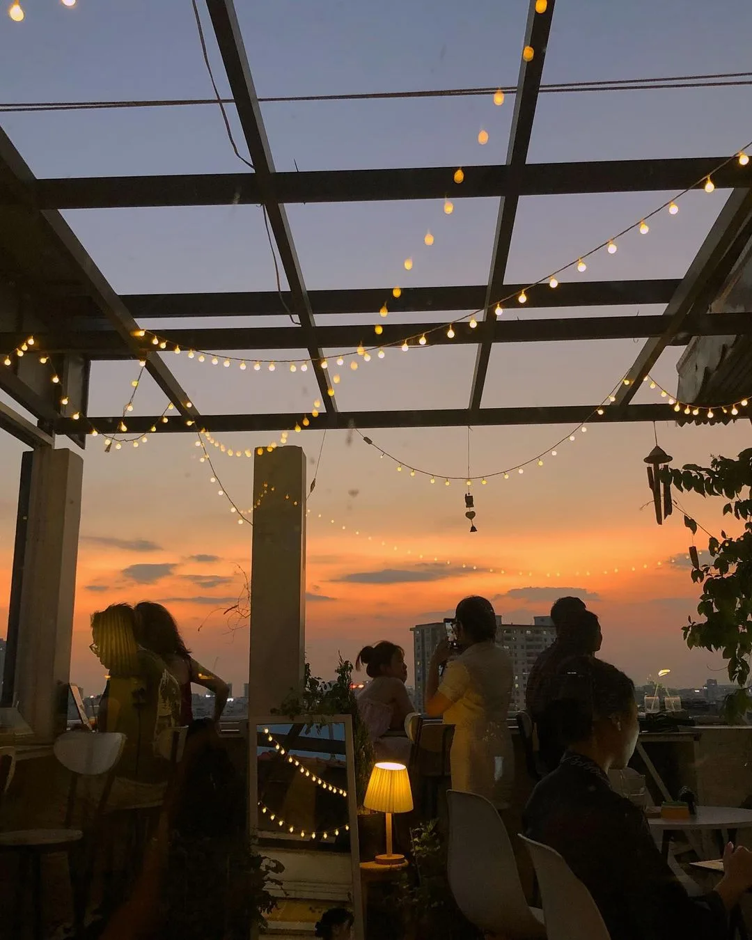 cà phê gác mái rooftop