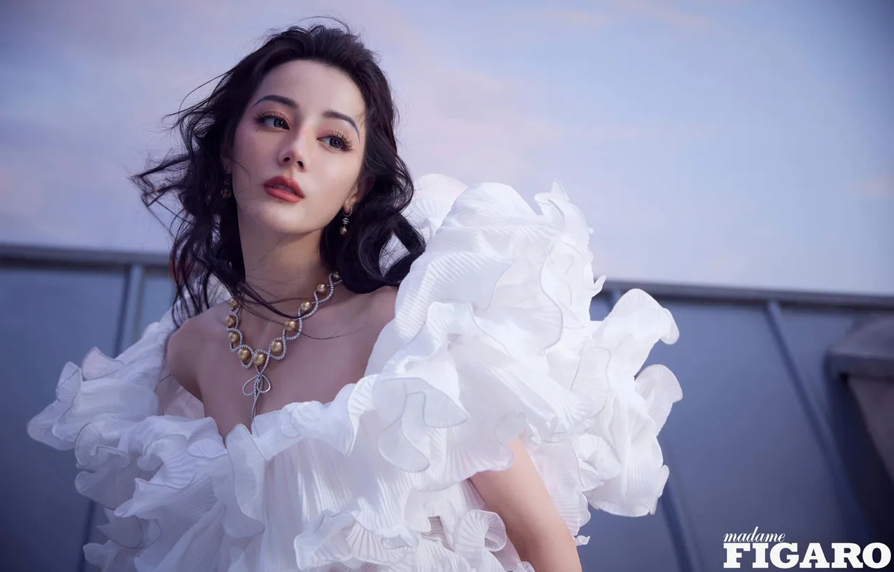 Địch Lệ Nhiệt Ba