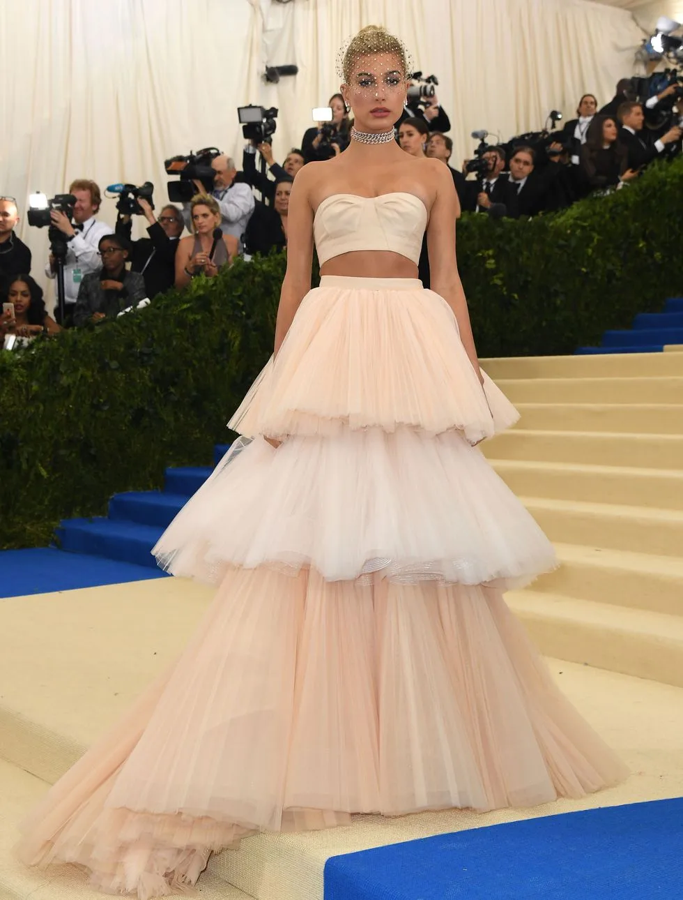 Người mẫu Hailey Baldwin 10 Người mẫu Hailey Baldwin 10
