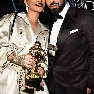 Mối tình phức tạp giữa Rihanna và Drake