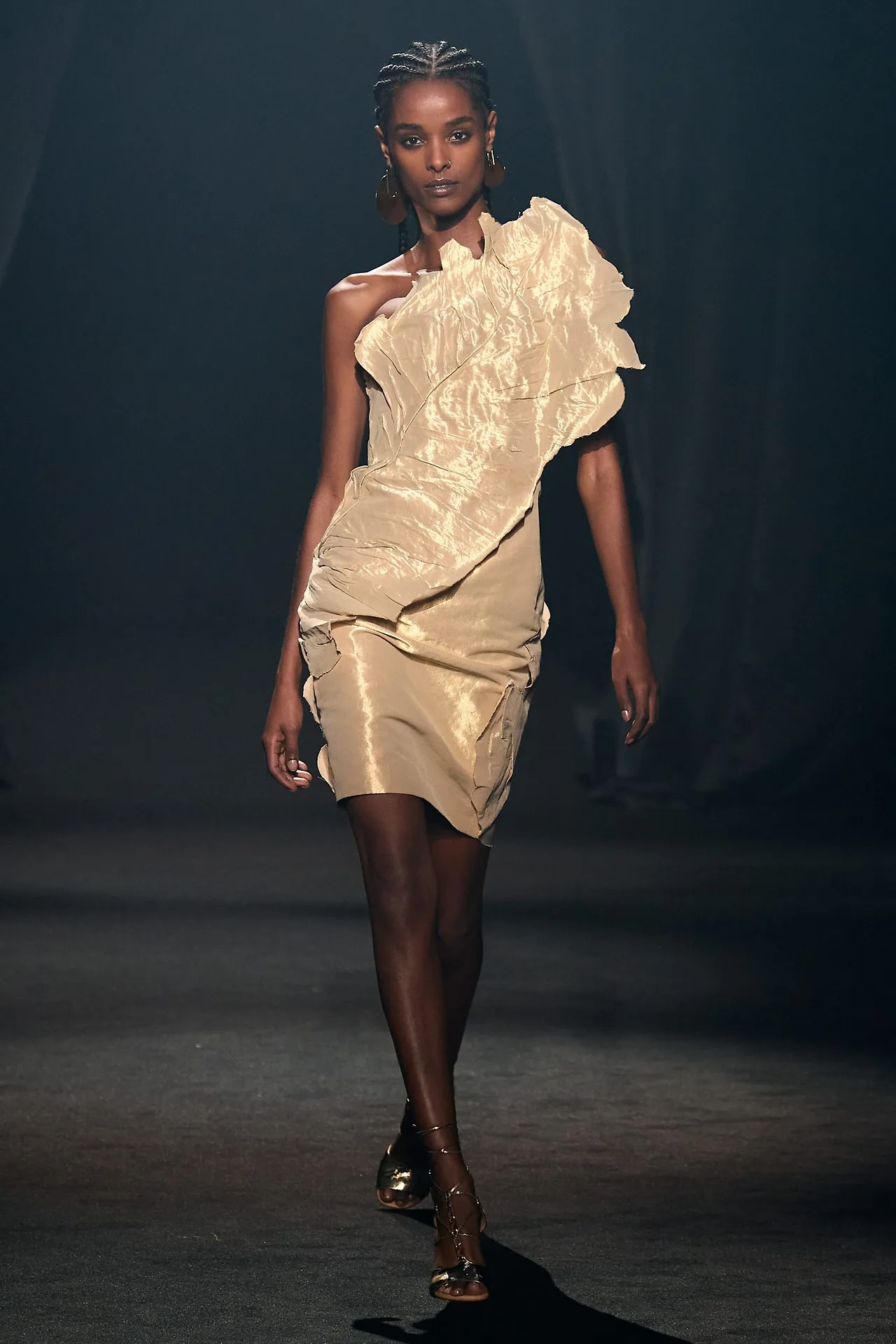 Alber Elbaz Love Brings Love Look 15