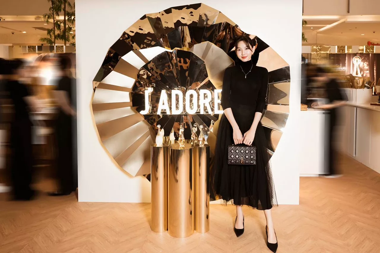 Dior - hoa hậu Thùy Tiên