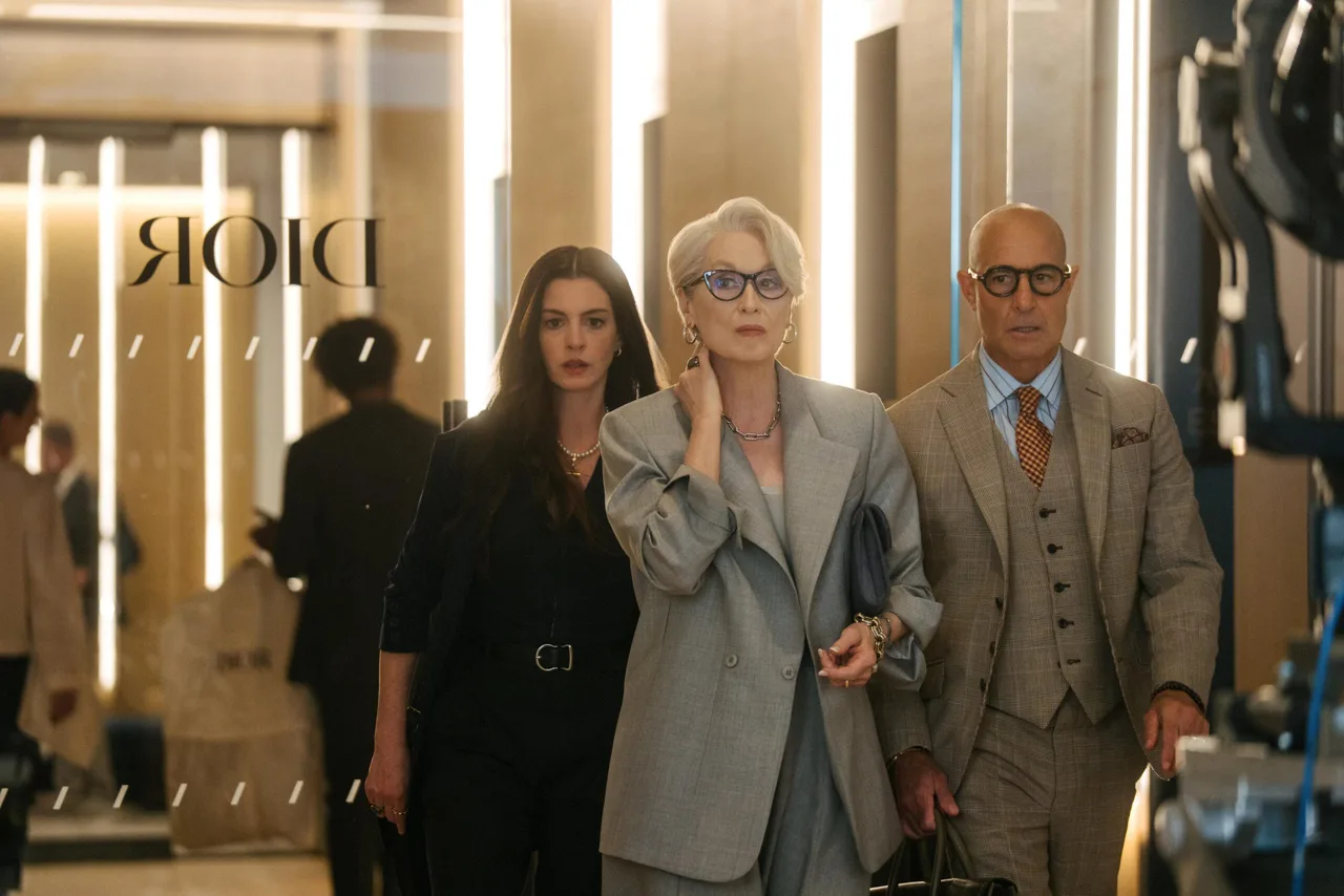anne hathaway vai andy sachs, meryl streep vai miranda priestly