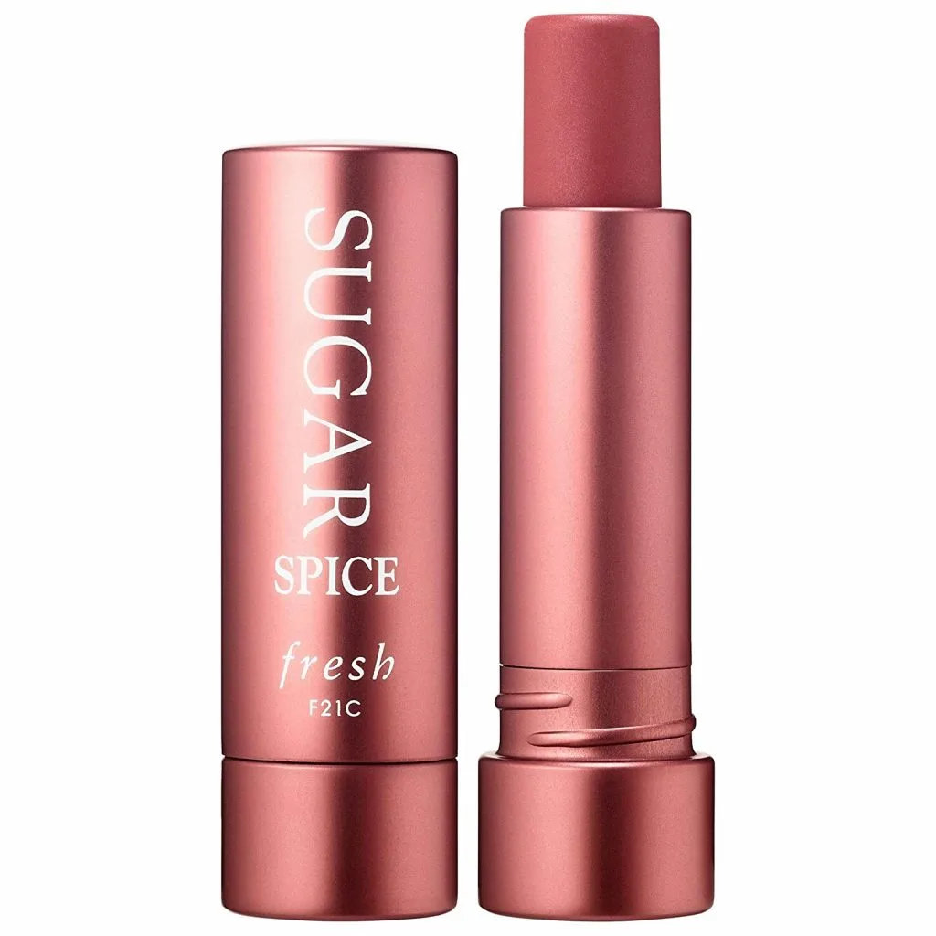 Sở hữu đôi môi khoẻ đẹp từ son dưỡng chống nắng Fresh Sugar Lip Balm Sunscreen SPF 15.