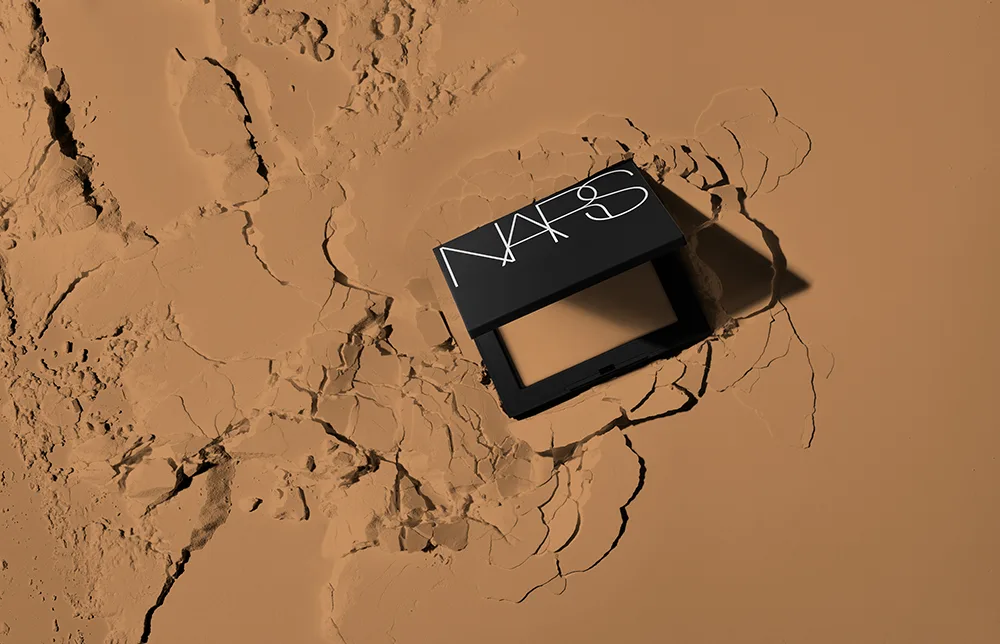 Phấn phủ REFLECTING PRESSED SETTING POWDER. Phấn phủ REFLECTING PRESSED SETTING POWDER.