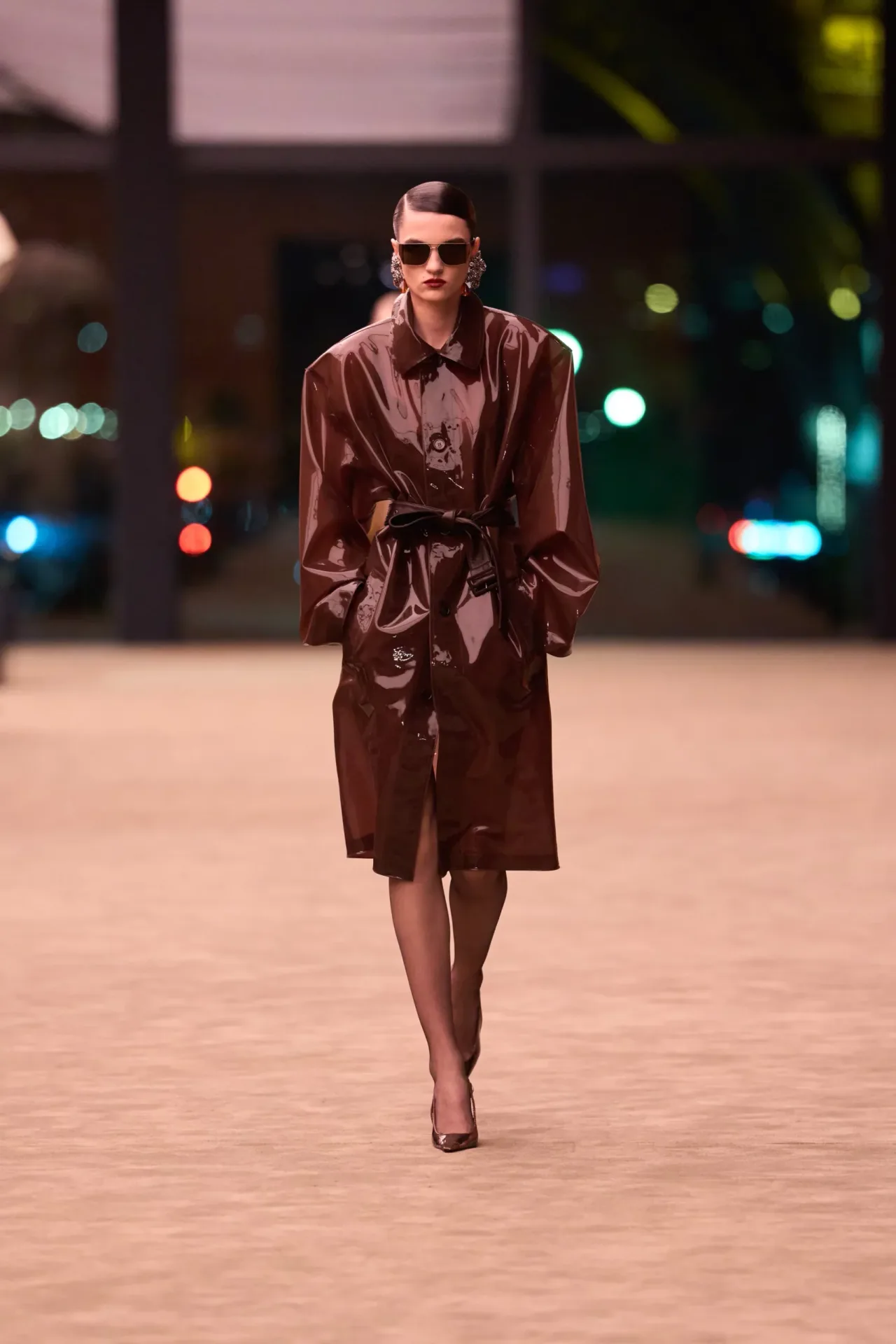 Saint Laurent Thu-Đông 2026