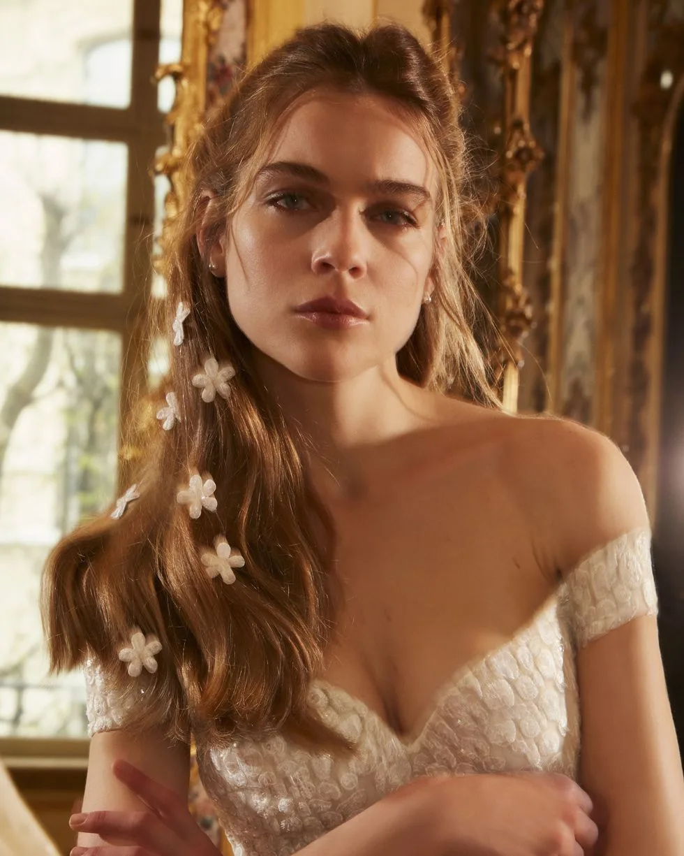 kiểu tóc dự tiệc thanh lịch Elie Saab kiểu tóc dự tiệc thanh lịch Elie Saab