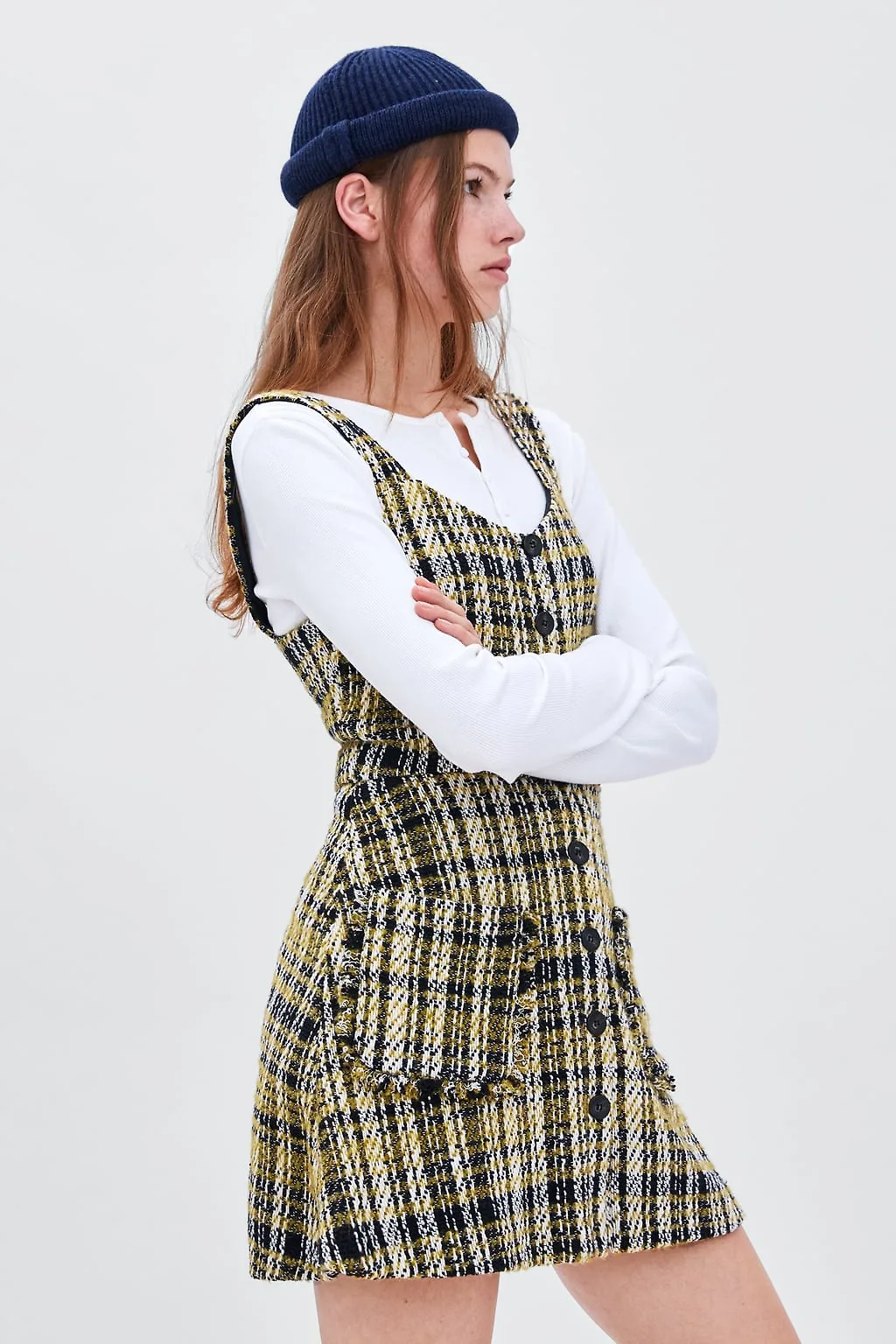 elle việt nam đầm yếm zara 5