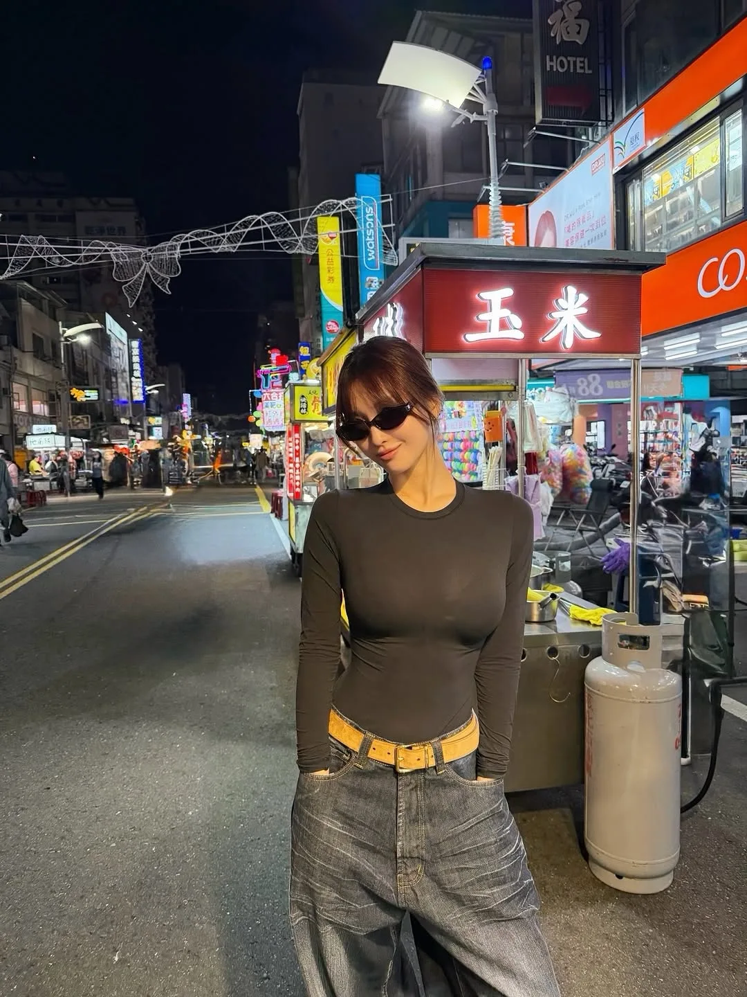 thắt lưng màu be momo