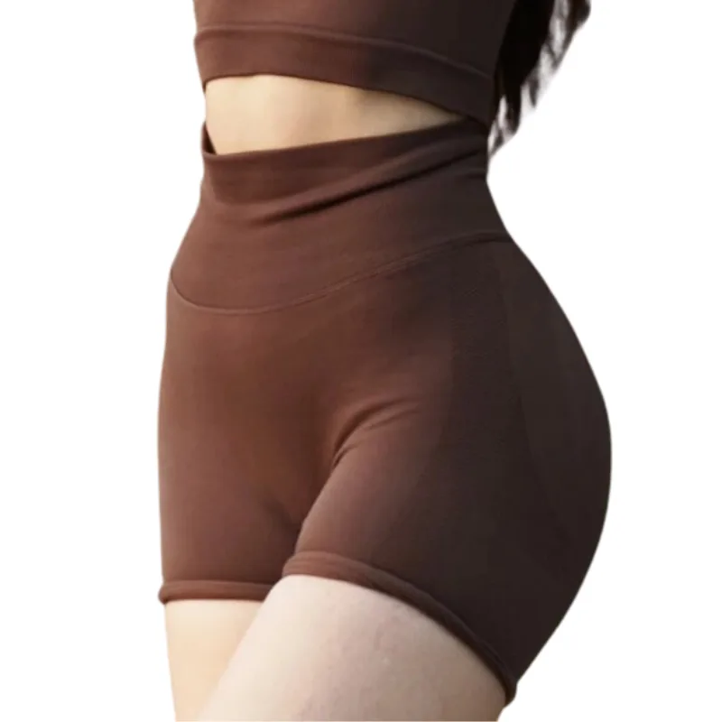 ELLE Linh (59).png