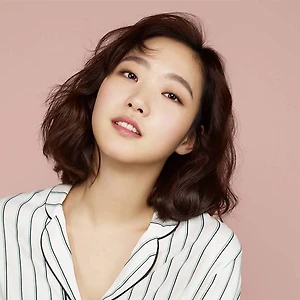 Nữ diễn viên Kim Go Eun chia sẻ kỷ niệm khi đóng phim Goblin