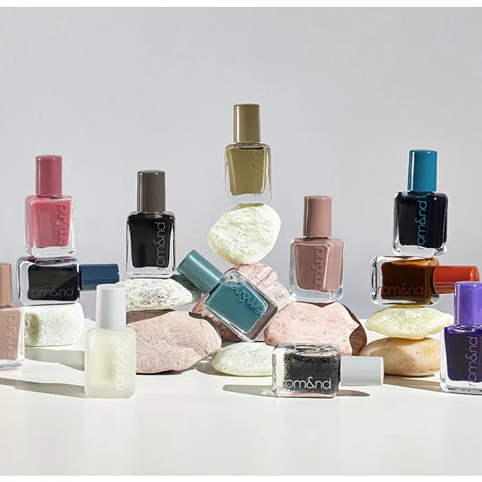 Sơn móng tay Romand Mood Pebble Nail Sơn móng tay Romand Mood Pebble Nail