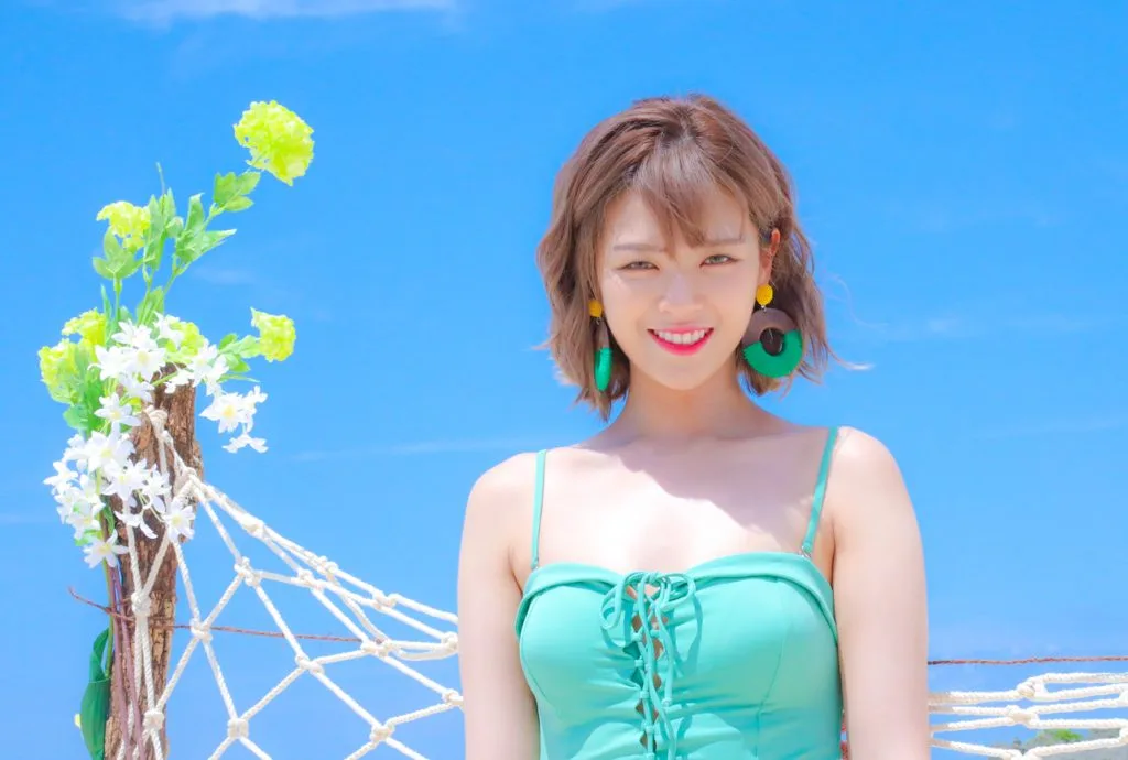 Jeongyeon twice (1) Jeongyeon twice (1)