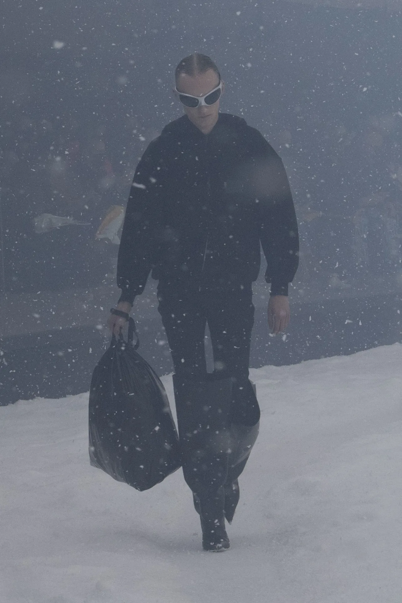 Balenciaga RTW Thu Đông 2022 look 32
