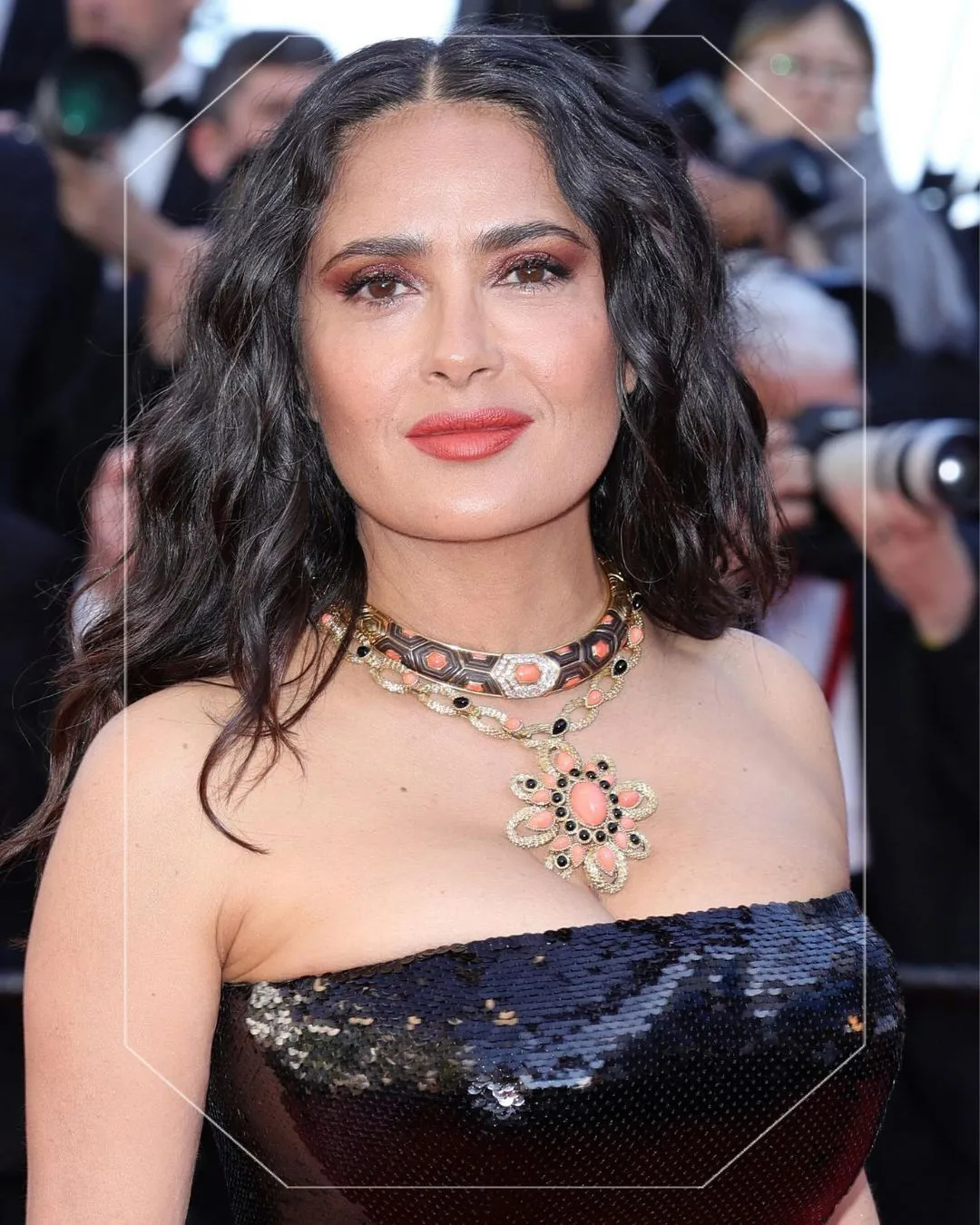 salma-hayek-boucheron-3