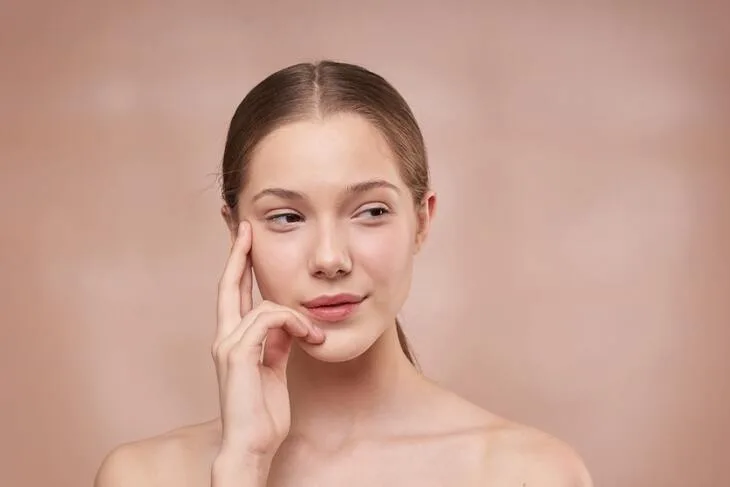 Da dầu, da khô, da hỗn hợp và da nhạy cảm là các loại da thường gặp. Ảnh: Pexels. Da dầu, da khô, da hỗn hợp và da nhạy cảm là các loại da thường gặp