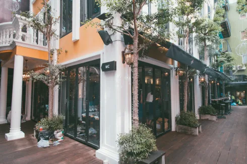 Phiên chợ cuối tuần tại Rooftop Garden Premier 4