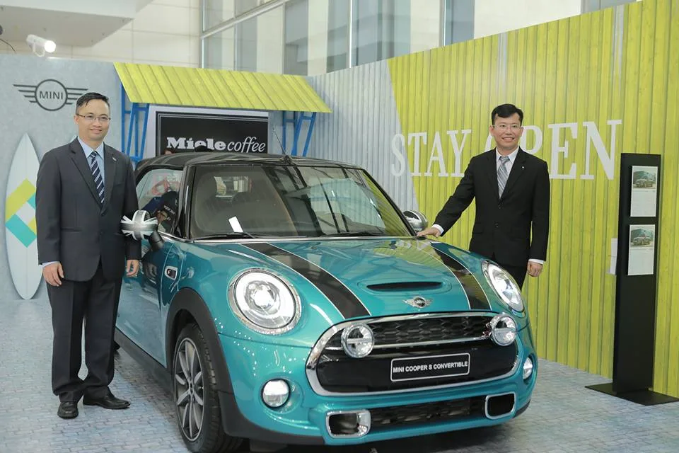 Mẫu xe mới nhất của dòng MINI - MINI Convertible được giới thiệu trong khuôn khổ của triển lãm.