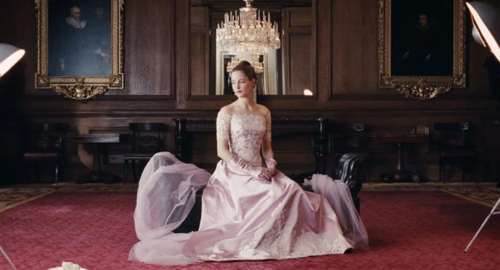 thời trang phim âu mỹ phantom thread bộ váy quây tím