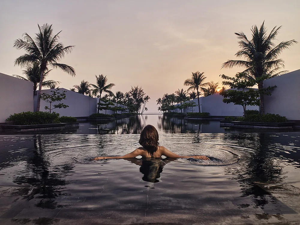 Regent Phú Quốc bể bơi ngoài trời