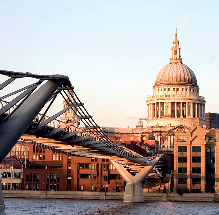 Thế giới nghệ thuật muôn màu ở London Thế giới nghệ thuật muôn màu ở London