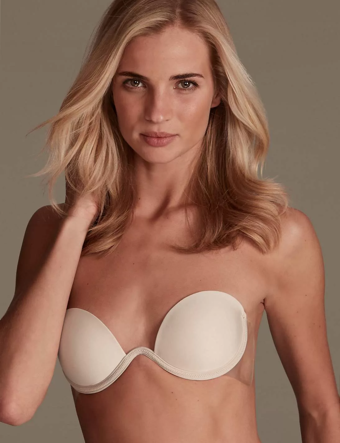 backless bra