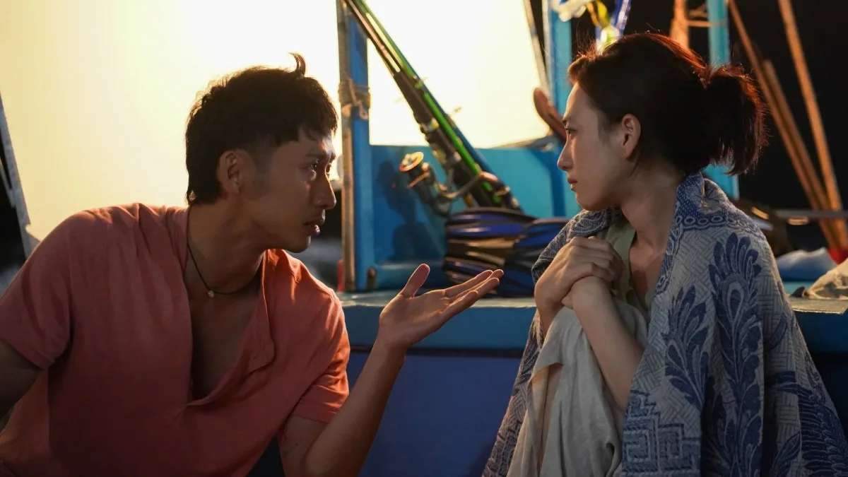 Phương Anh Đào và Tuấn Trần trong phim Báu vật trời cho.