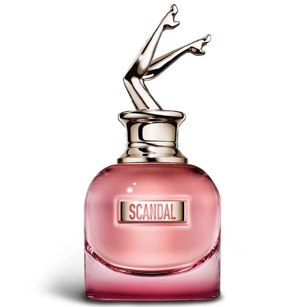 Với sự quyến rũ mà lại ngọt ngào, Jean Paul Gaultier Scandal By Night là mùi hương dành riêng cho phái đẹp cho lễ hội và những bữa tiệc cuối năm. Với sự quyến rũ mà lại ngọt ngào, Jean Paul Gaultier Scandal By Night là mùi hương dành riêng cho phái đẹp cho lễ hội và những bữa tiệc cuối năm.