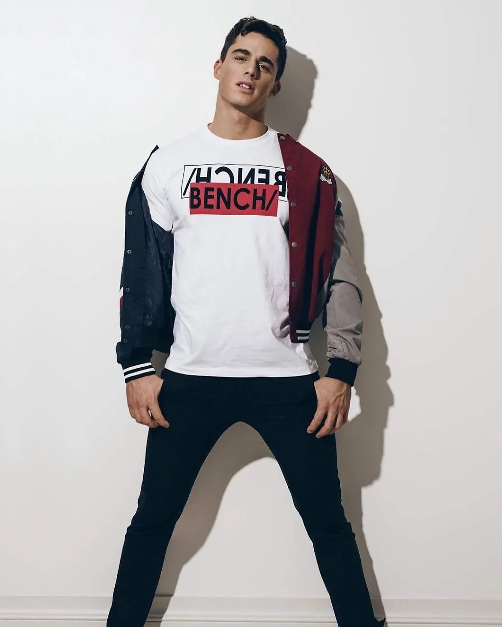 Ngẩn ngơ trước vẻ mê hoặc của 9 soái ca trên Instagram Ngẩn ngơ trước vẻ mê hoặc của 9 soái ca trên Instagram
