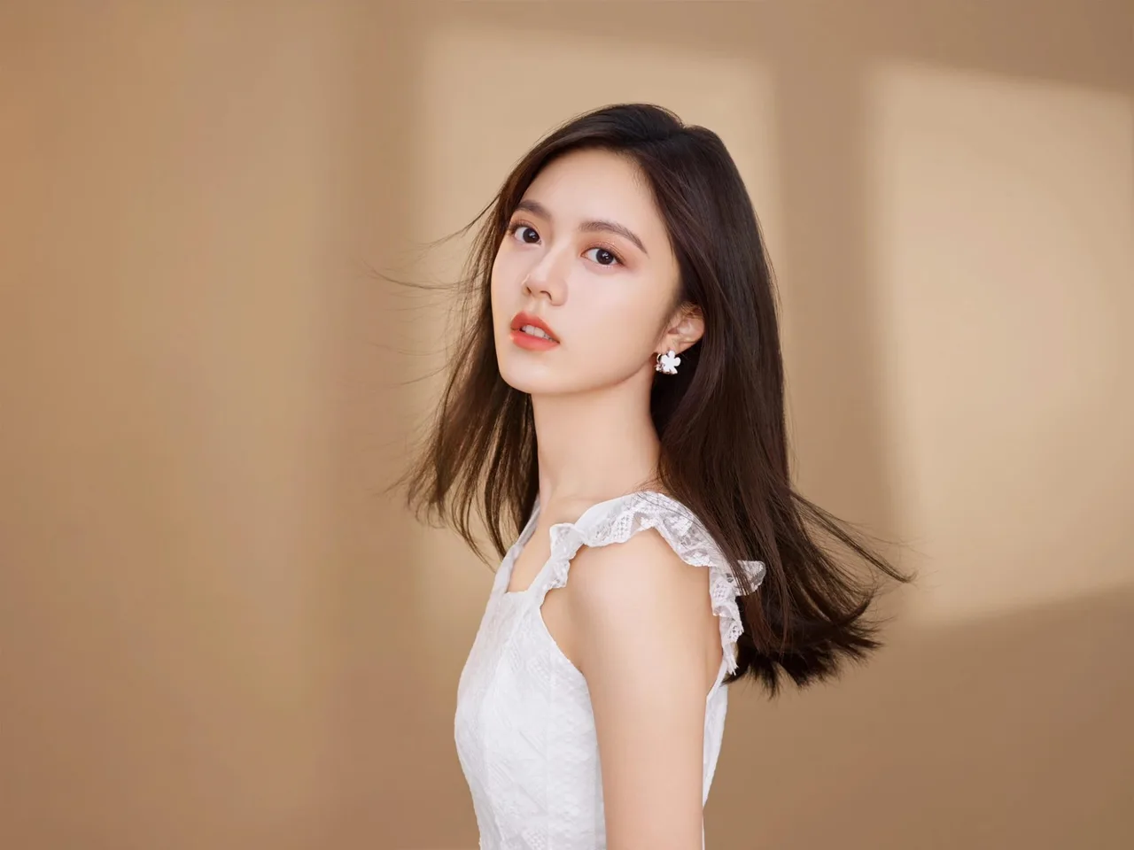 triệu kim mạch elle