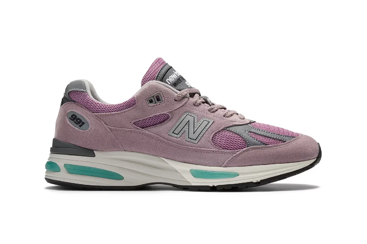 New Balance 991v2 “Smoked Pearl”