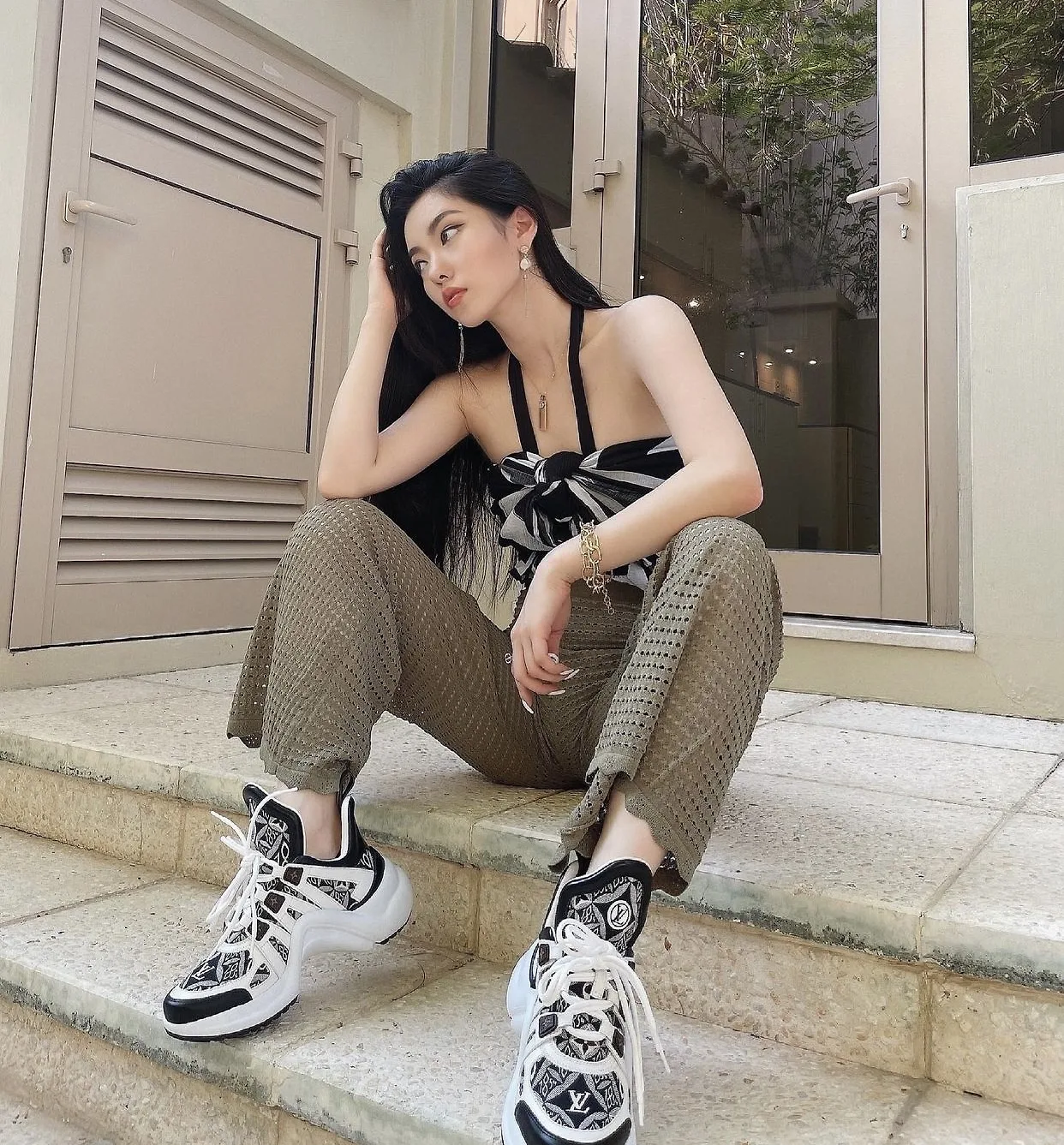 giày thể thao LV