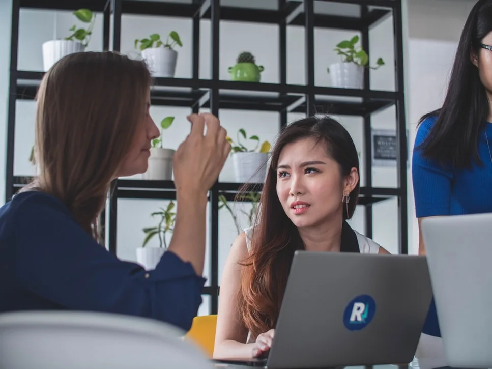 chia sẻ với đồng nghiệp về ung thứ vú