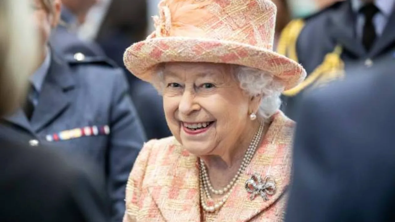 câu nói hay về cuộc sống của nữ hoàng elizabeth ii
