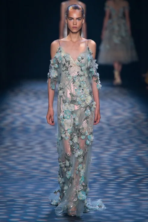 BST Xuân-Hè của Marchesa với cảm hứng từ thiên nhiên