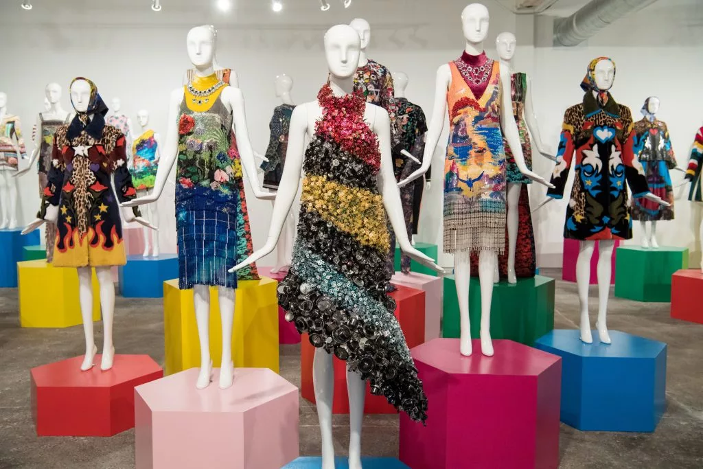 NTK Mary Katrantzou - thương hiệu Victoria's Secret NTK Mary Katrantzou - thương hiệu Victoria's Secret