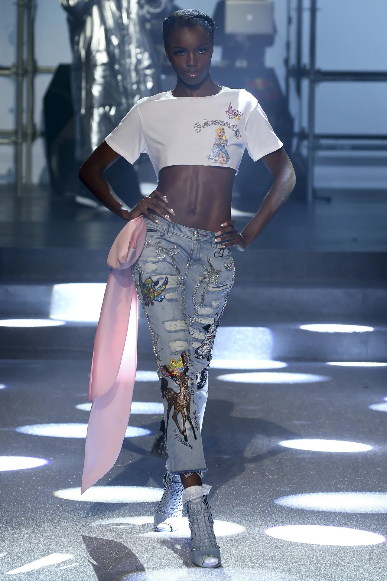 5 BST nổi bật trong ngày trình diễn thứ ba của NYFW Spring 2018 5 BST nổi bật trong ngày trình diễn thứ ba của NYFW Spring 2018