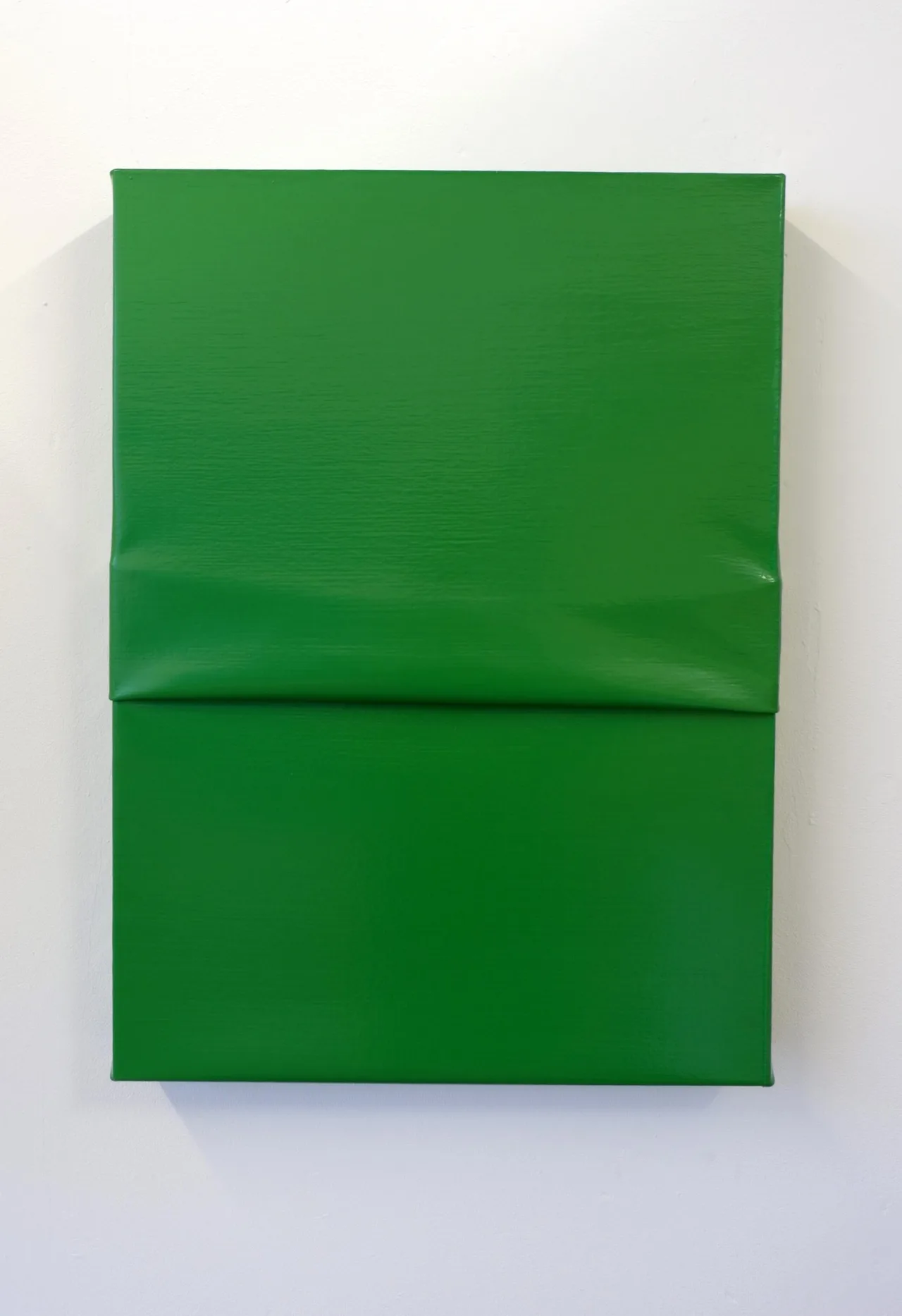 Untitled (fold) Green (Ảnh: ELLE)