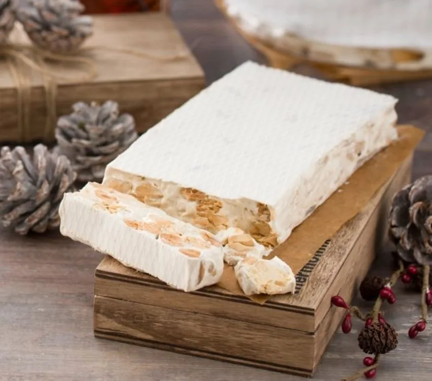 món ăn giáng sinh Turrón tây ban nha