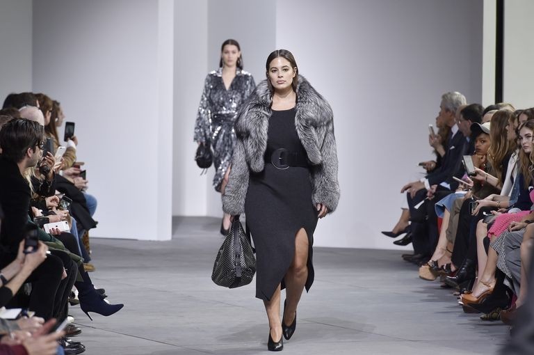 Michael Kors và Jimmy Choo sẽ ngừng sử dụng chất liệu lông thú từ năm 2018 Michael Kors và Jimmy Choo sẽ ngừng sử dụng chất liệu lông thú từ năm 2018