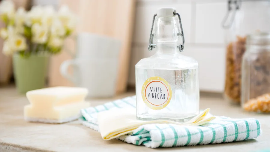 Cách tấy trắng quần áo nhanh và đơn giản