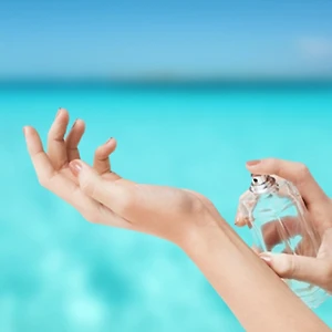 2 hương nước hoa chủ điểm cho ngày & đêm mùa Hè