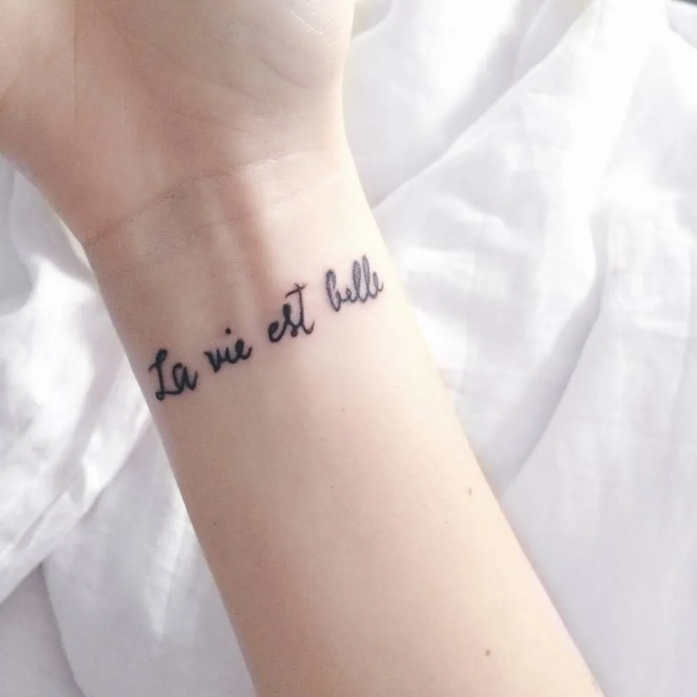 hình xăm chữ_Little Tattoos