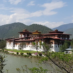 bhutan vùng đất thiêng liêng